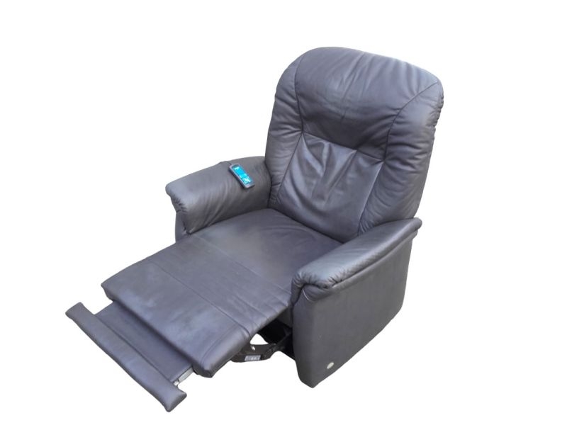 Himolla XXL Ledersessel el. Aufstehhilfe bis 200KG  - Preis 995 € VB